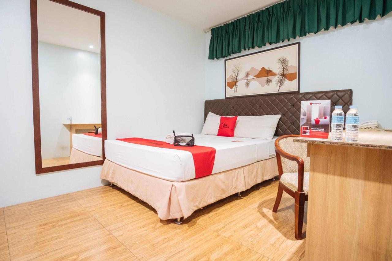 Reddoorz Plus Near Cebu Capitol Hotel Екстериор снимка