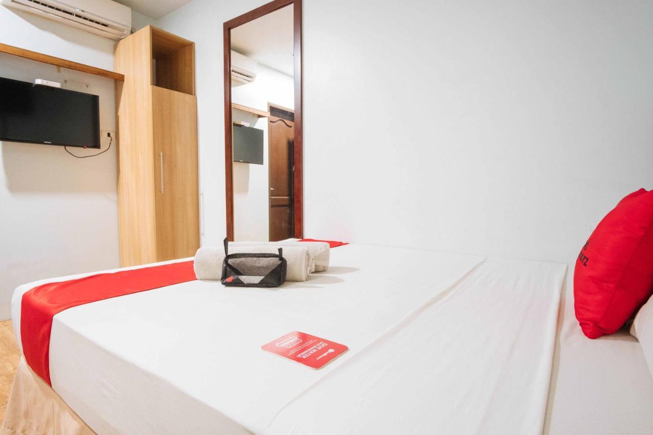 Reddoorz Plus Near Cebu Capitol Hotel Екстериор снимка